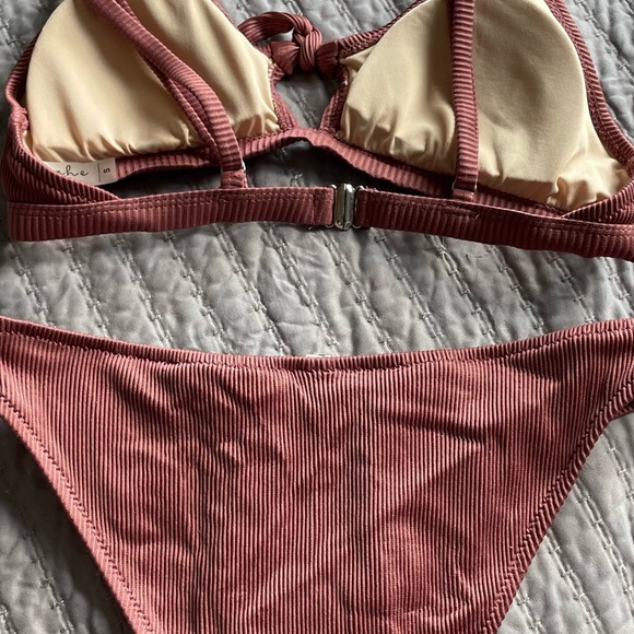 Cupshe ribbed burnt red/orange/brownish pink front tie bikini,matching bottom SM - Picture 10 of 14